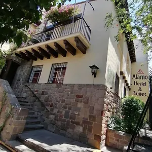 Hostal Alamo Hostel&suites